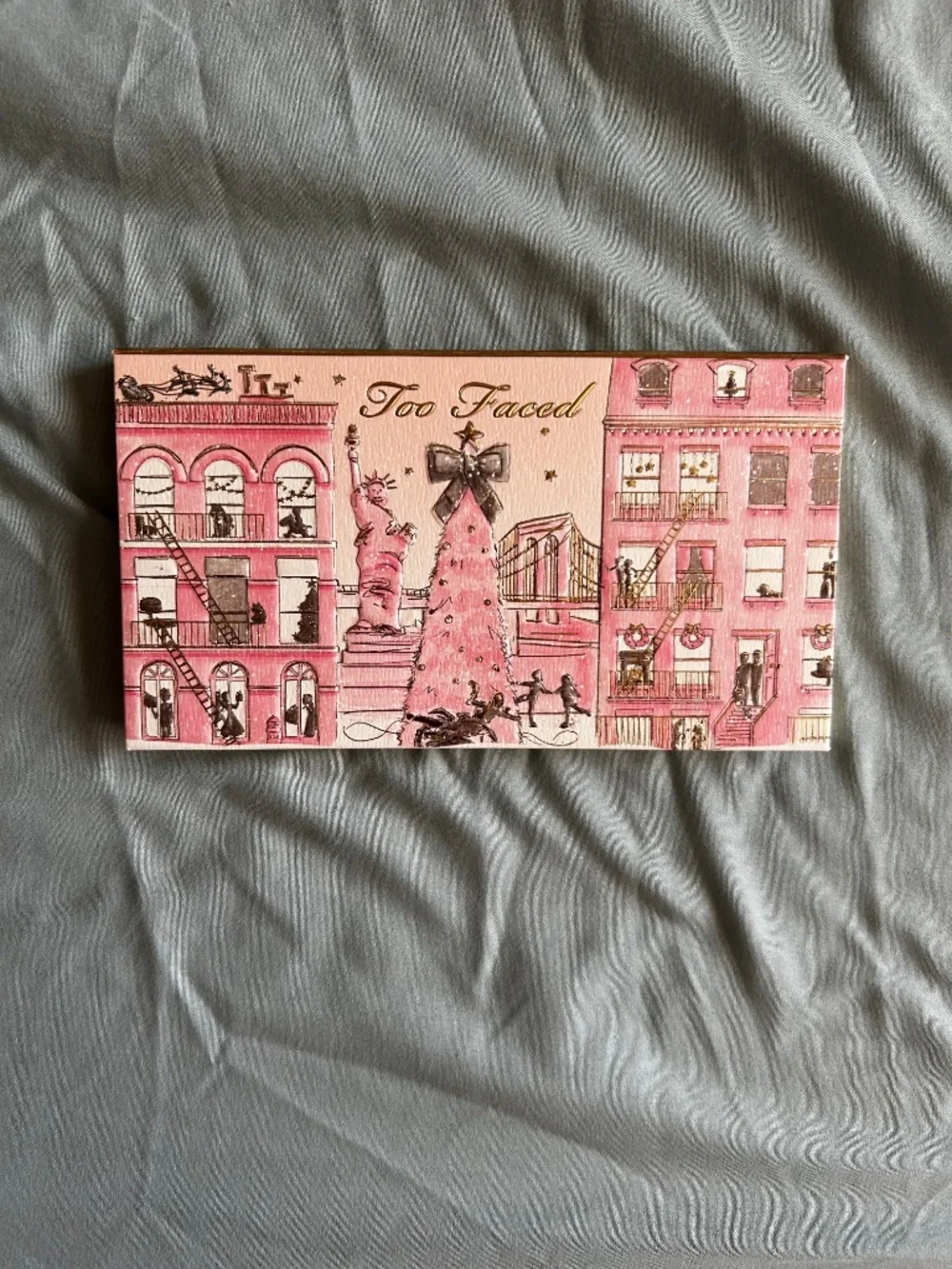 New! Toofaced Christmas In New York Palette Eyeshadow Palette